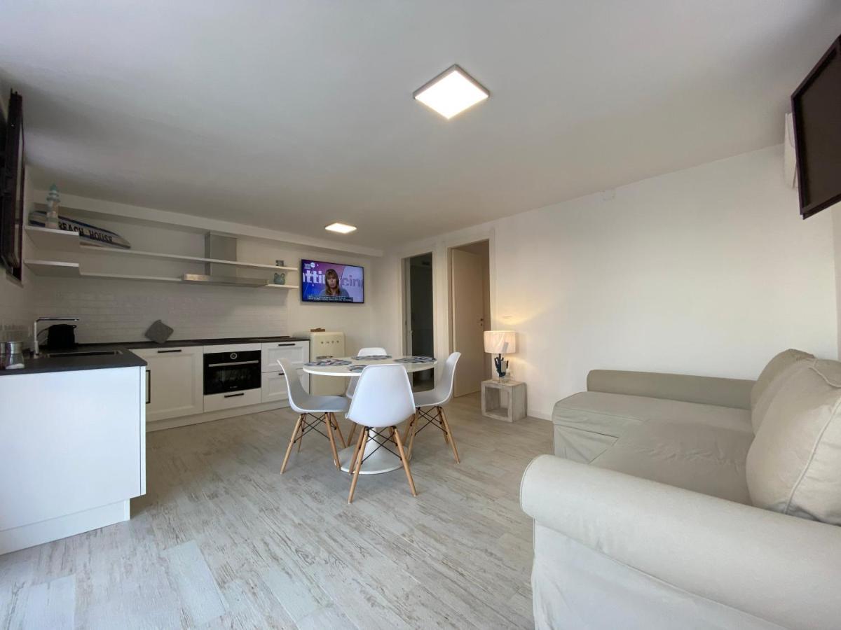 Beach House Tanaunella Exterior photo